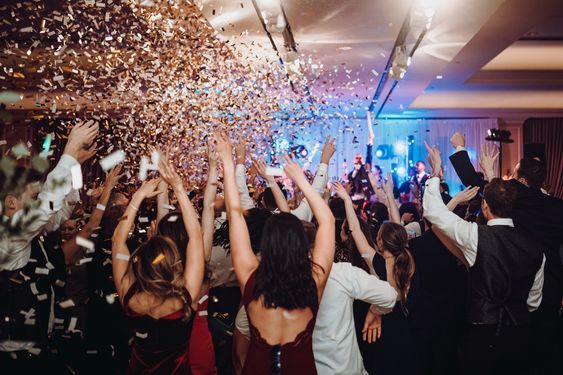 cuanto cuesta grupo musical para bodas
